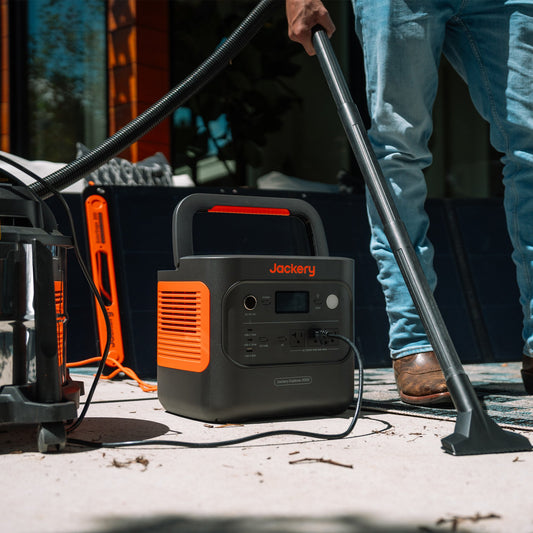 Jackery Solar Generator – Explorer 2000 v2 + SolarSaga 500W