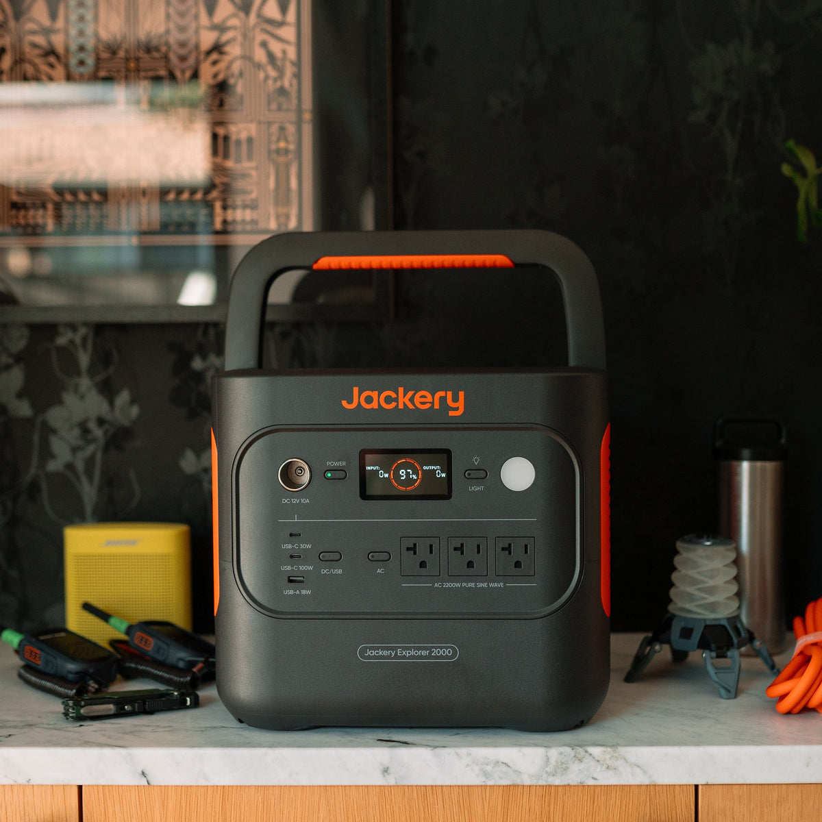 Jackery Solar Generator – Explorer 2000 v2 + SolarSaga 500W