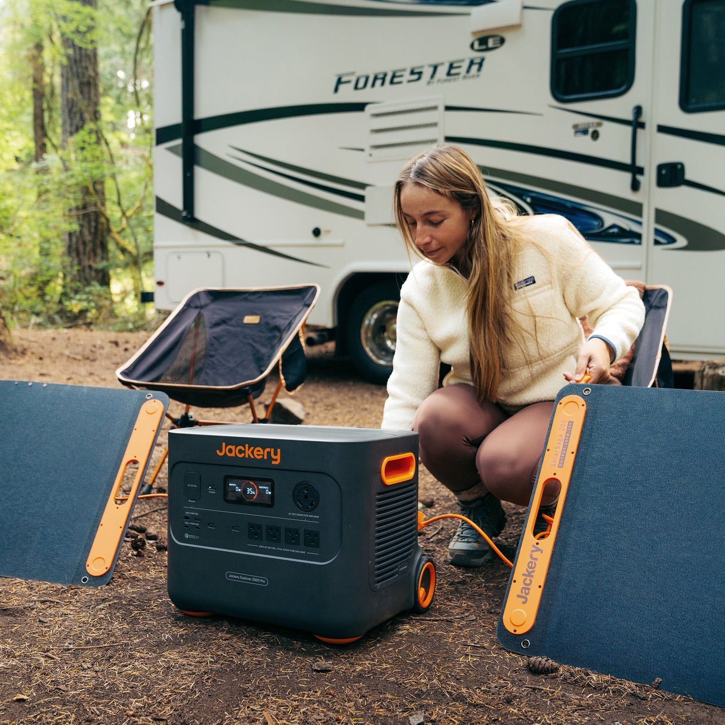 Jackery SolarSaga 200W Solar Panel